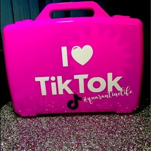 TikTok Activity Box